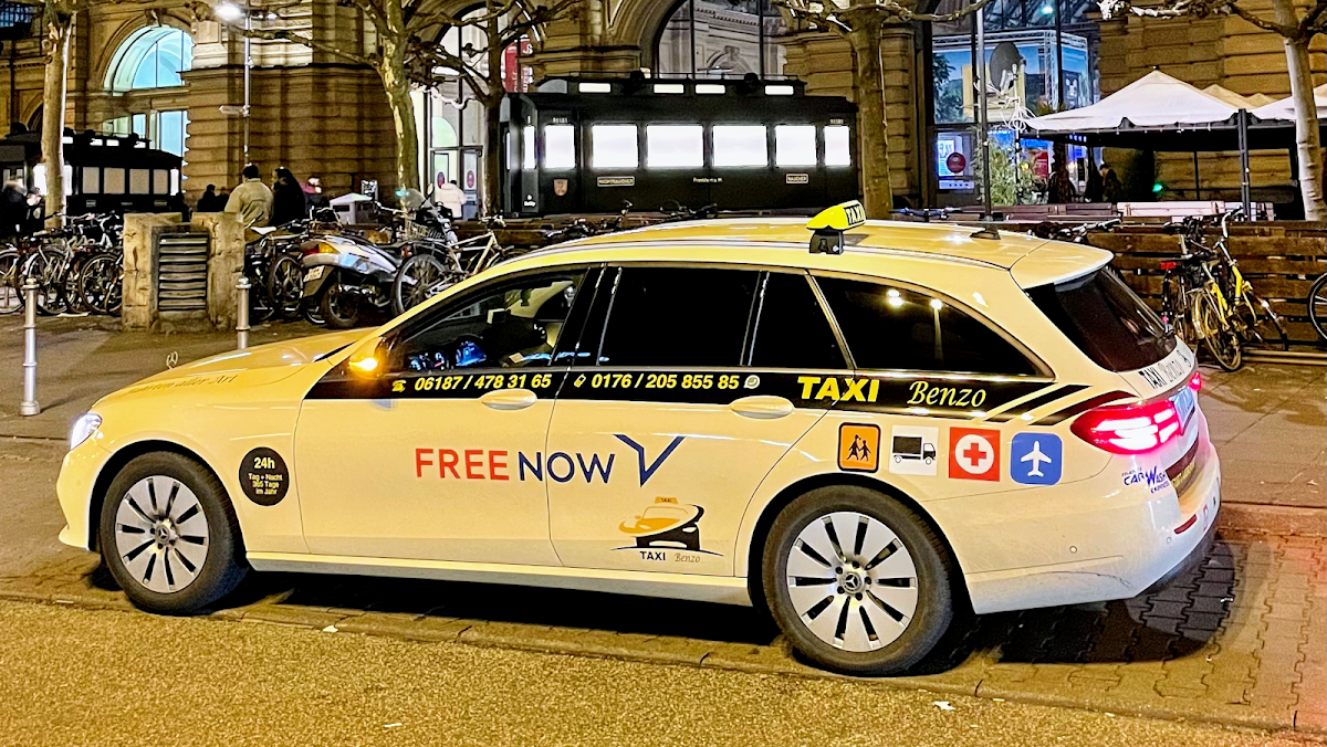 Taxi Dienst 24 Qazi