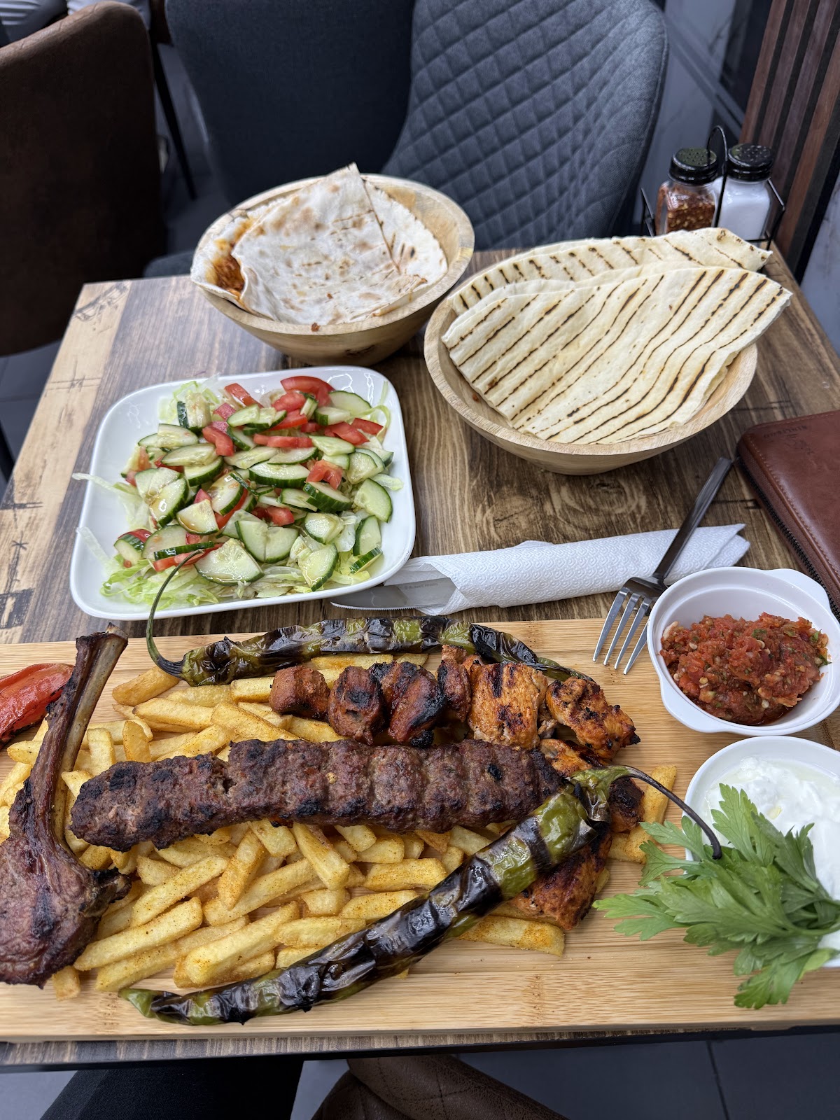 Eder Kebaphaus, Restaurant in Battenberg (Eder)