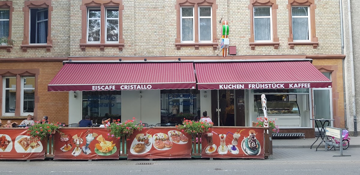 Eiscafé Cristallo, Restaurant in Ginsheim-Gustavsburg
