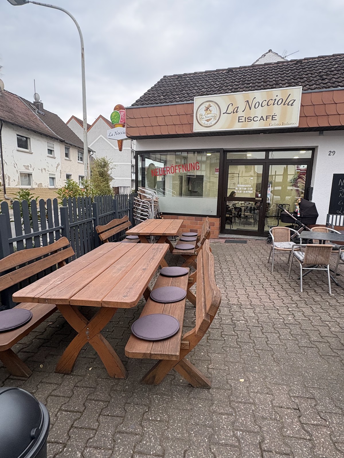 Eiscafė La Nocciola, Pizzeria in Mainhausen