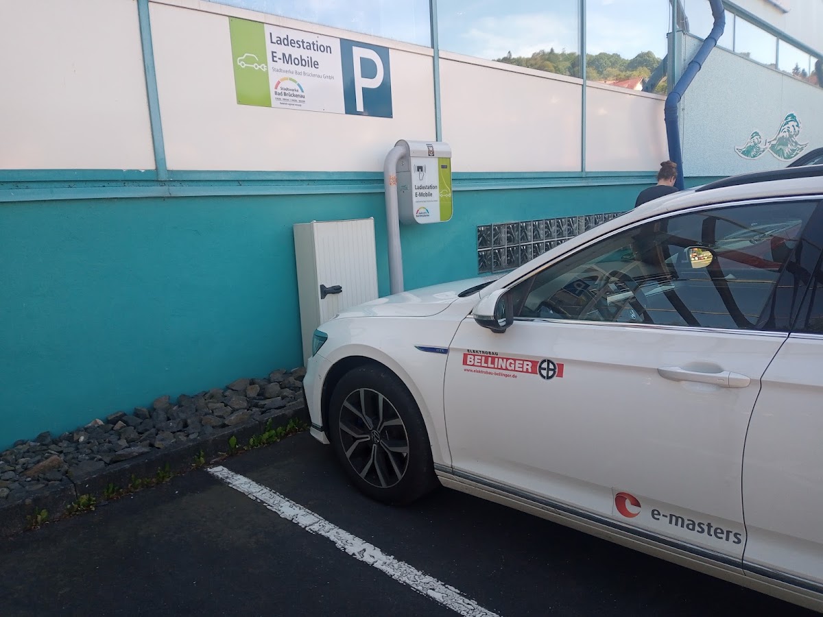 Elektrobau Bellinger GmbH, Elektriker in Neuhof
