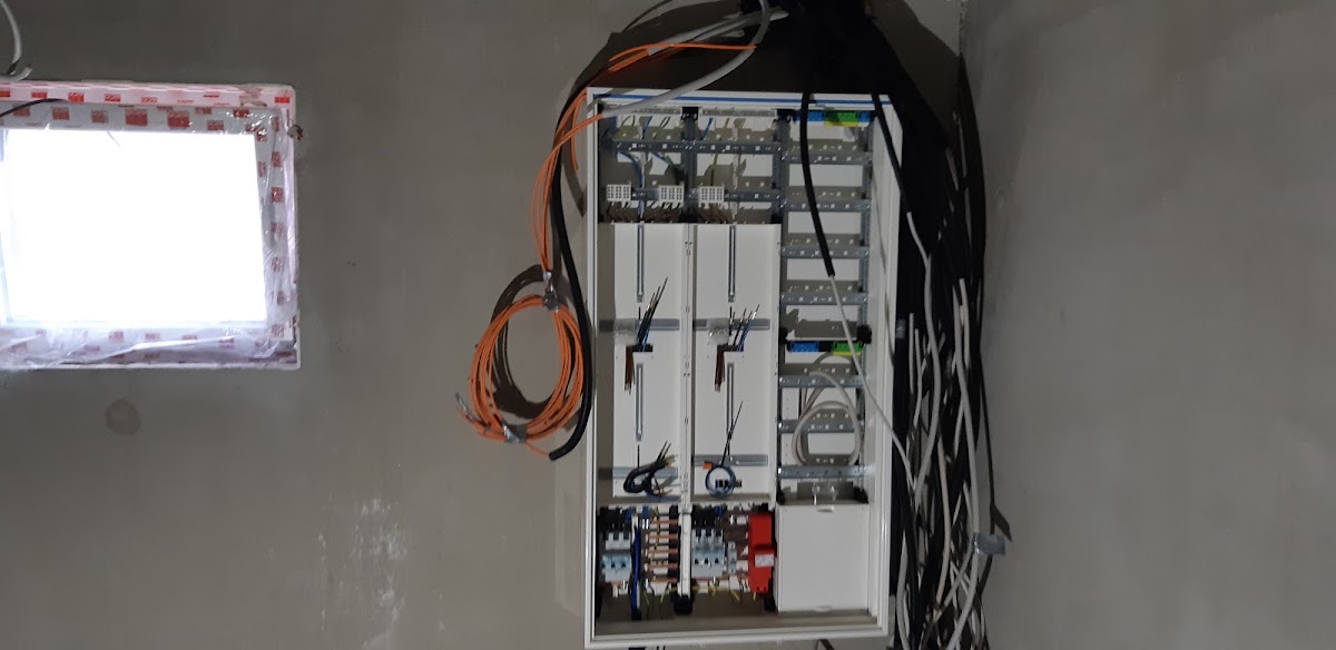 Elektrotechnik Thomas Zechel, Elektriker in Hessisch Lichtenau – Foto 1 von 1