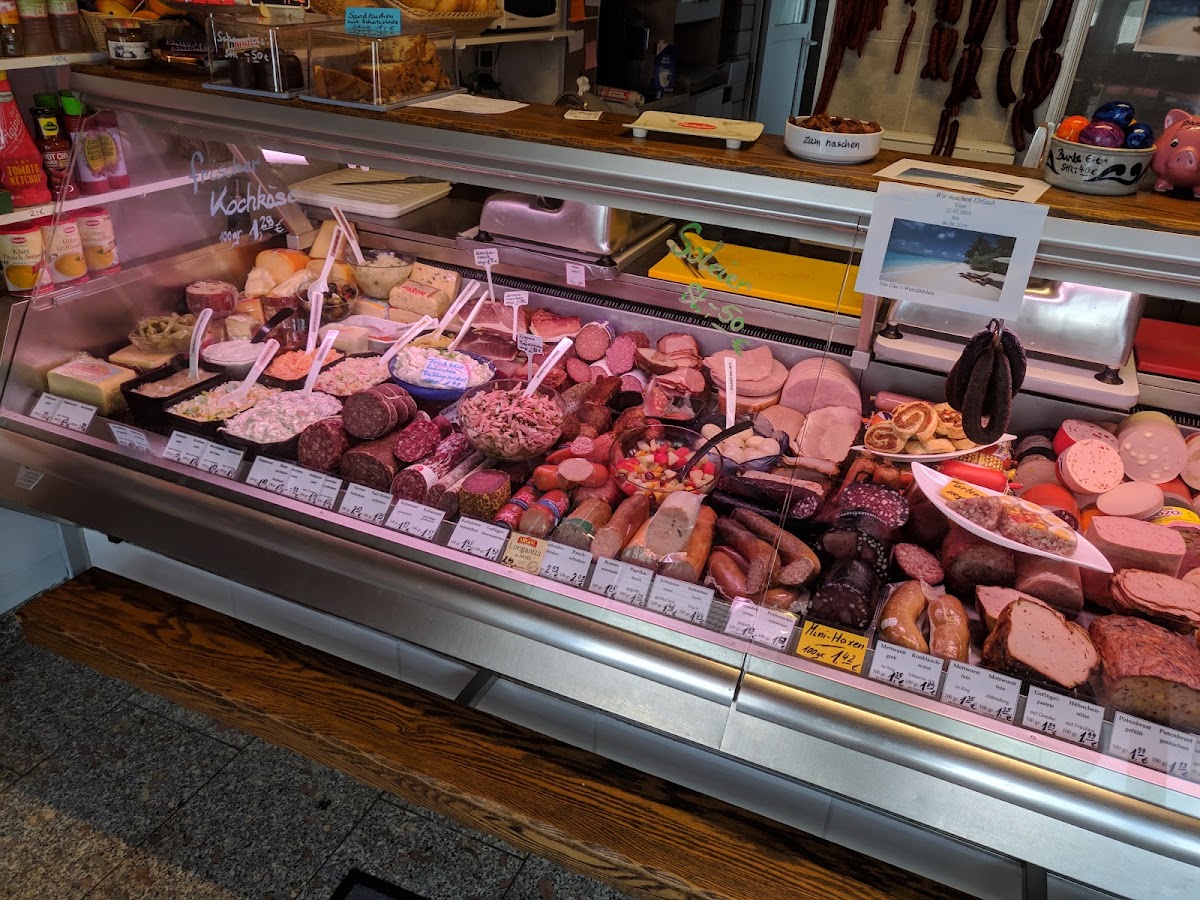 Elkes Wurstlädchen, Pizzeria in Mossautal