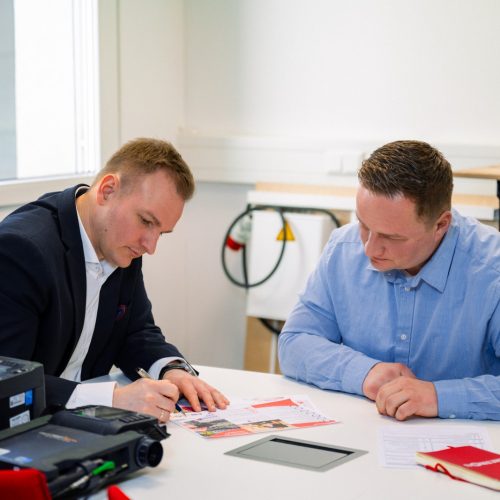 Emetron GmbH, Elektriker in Viernheim