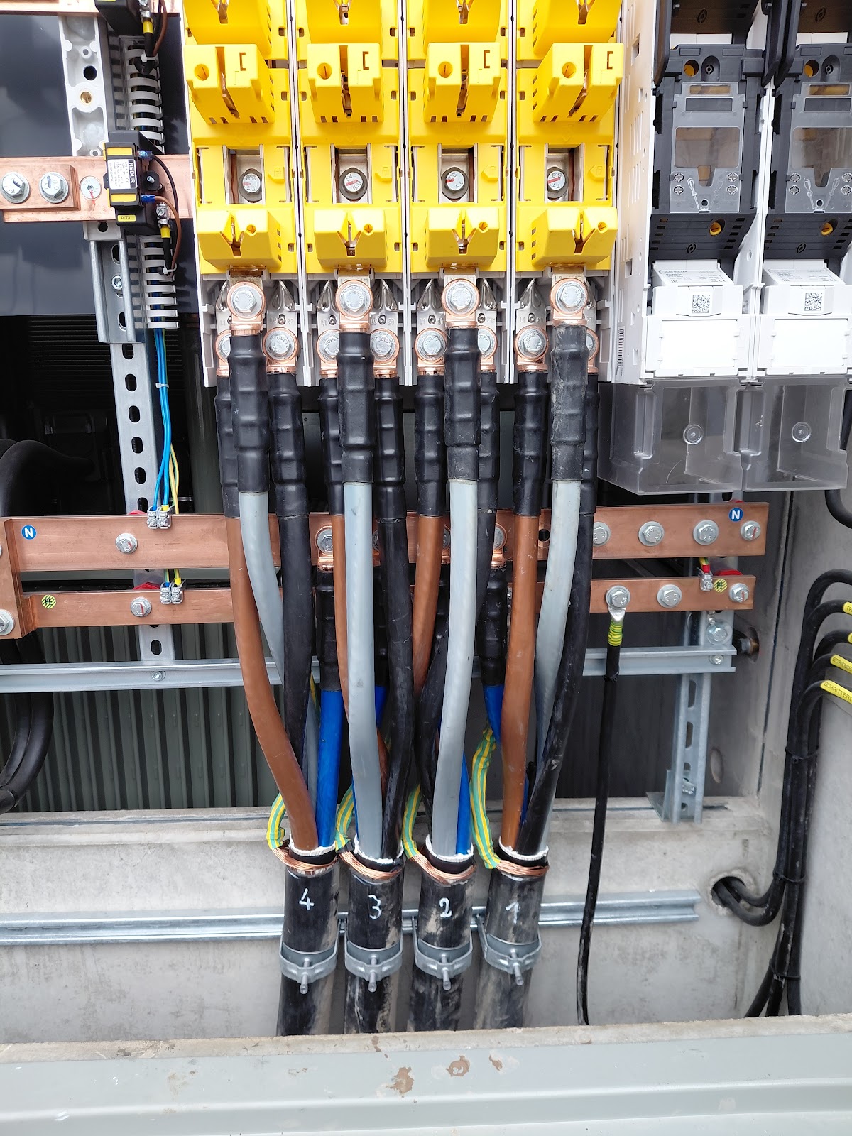 EMK Elektromontagen GmbH, Elektriker in Schlitz