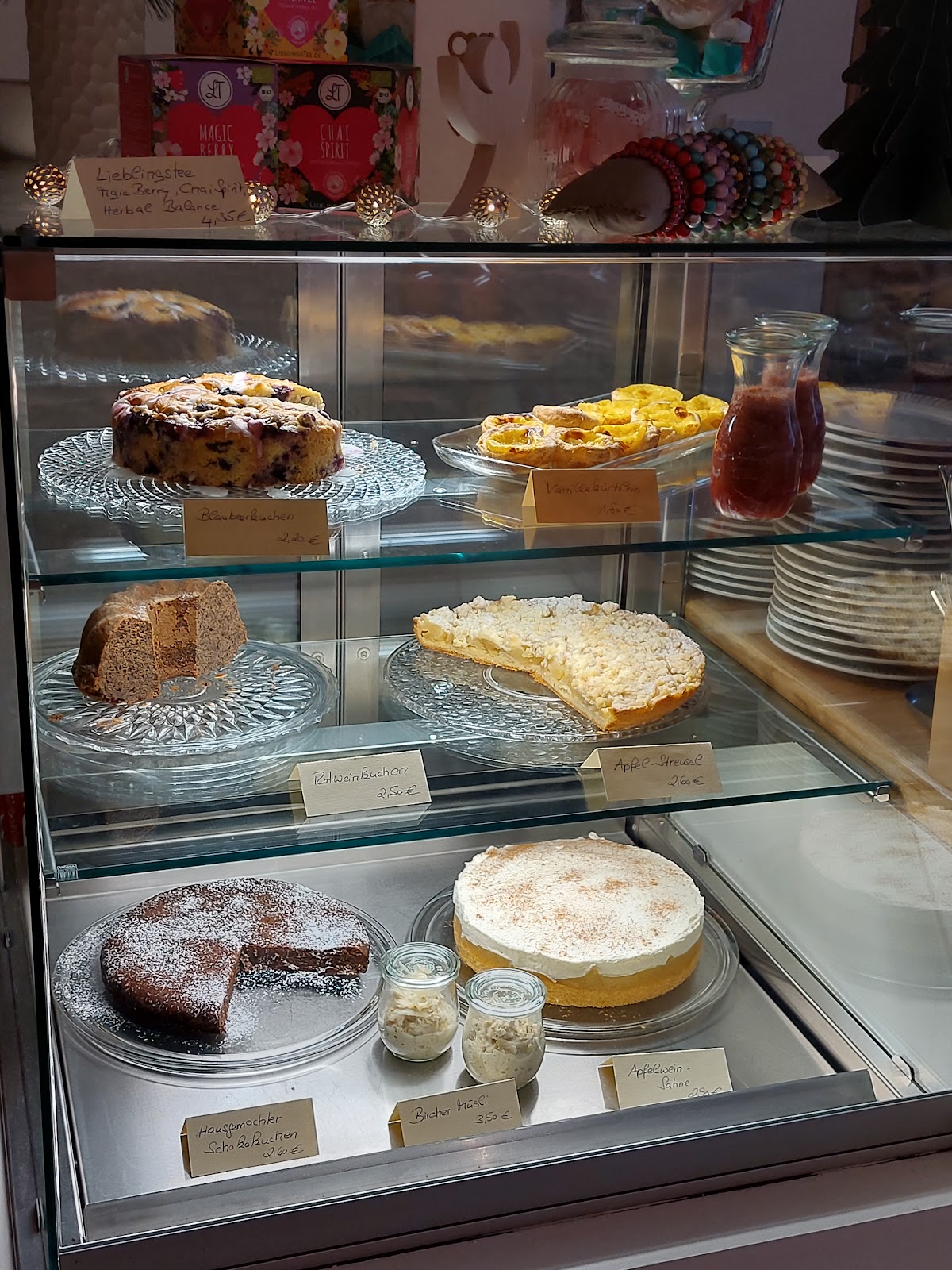 ENDLICH, Café in Bad König