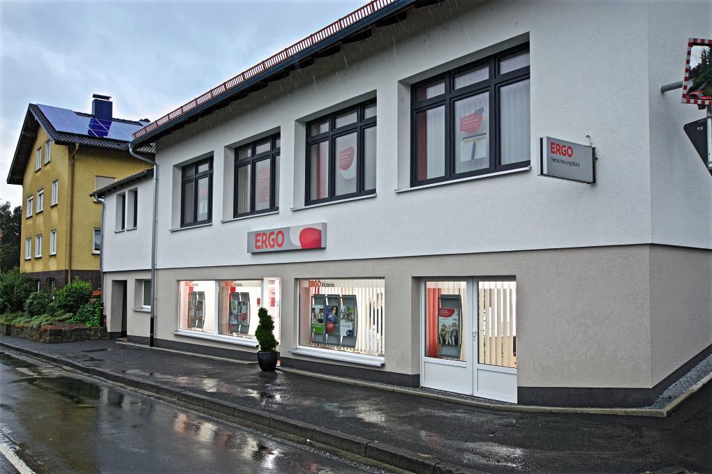 ERGO Bezirksdirektion Karsten Arnold, Zahnarzt in Hauneck