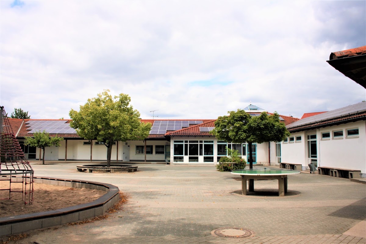Erich-Kästner-Schule, Schule in Büttelborn