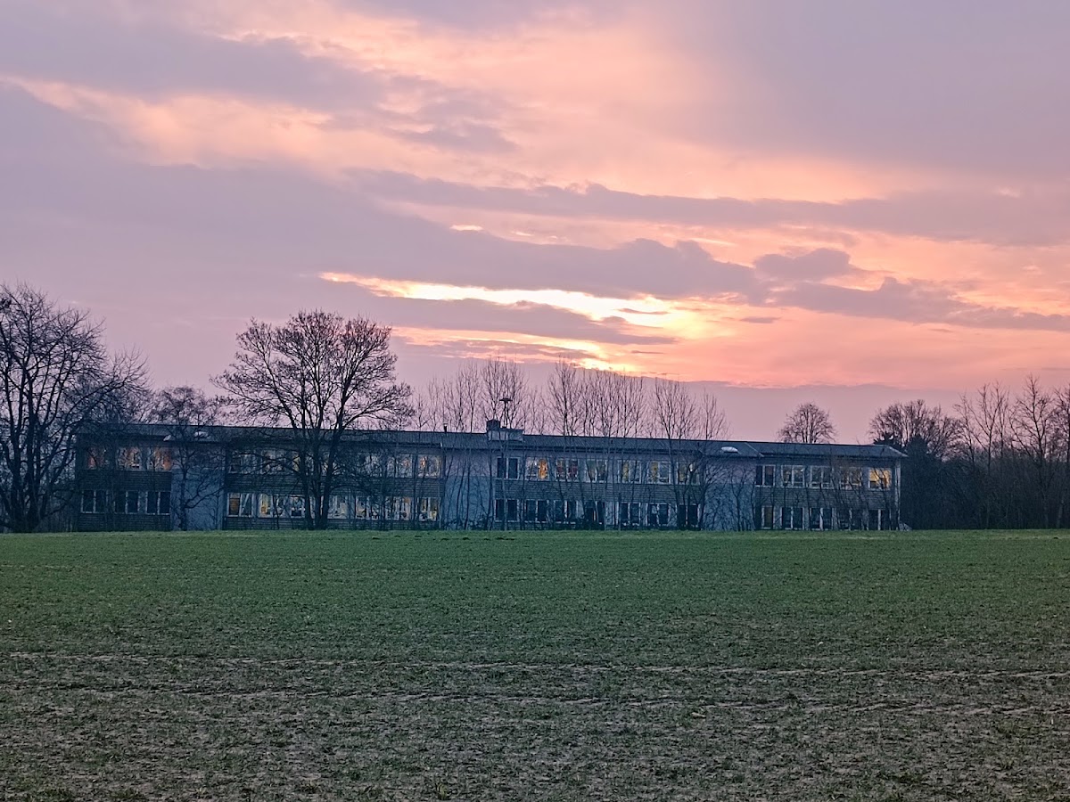 Ernst-Reuter-Schule Edermünde, Schule in Edermünde – Foto 1 von 1