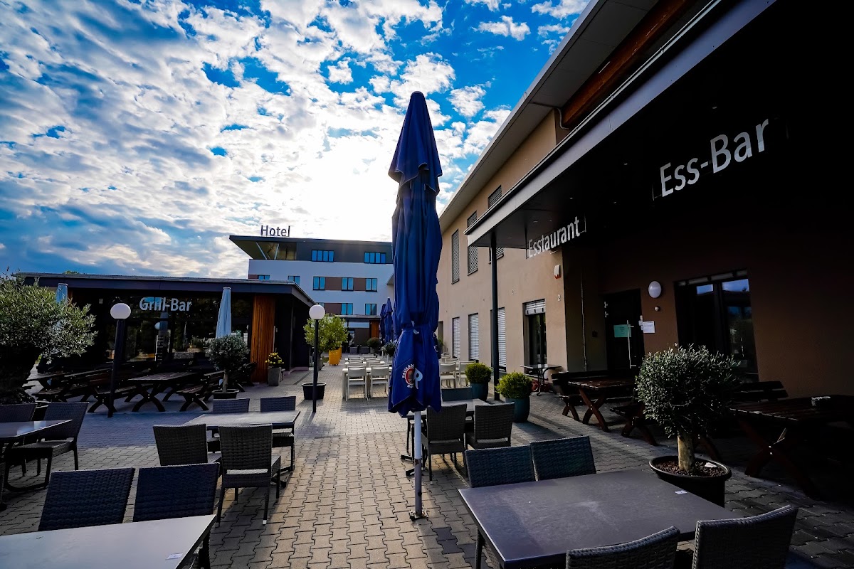 Ess-Bar & Catering, Restaurant in Hofgeismar – Foto 1 von 1