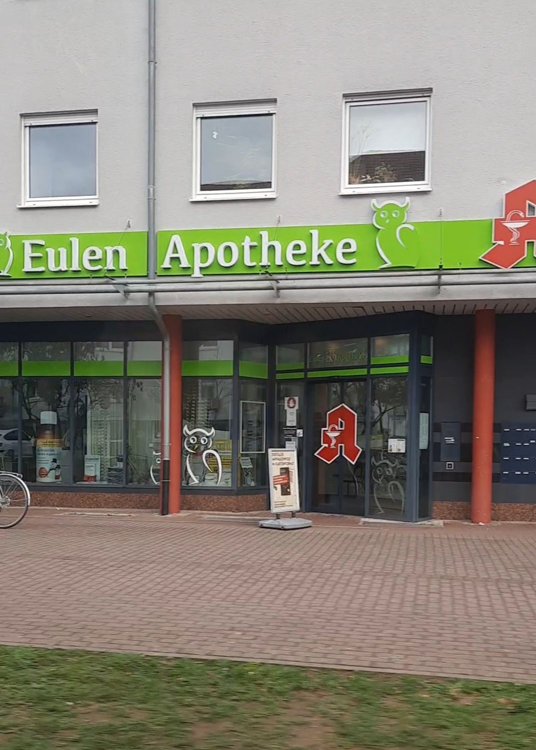 Eulen Apotheke Dietzenbach, Apotheke in Dietzenbach