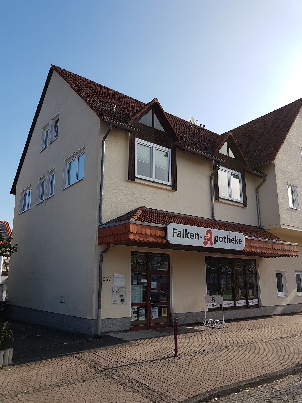 Falken Apotheke, Apotheke in Kaufungen