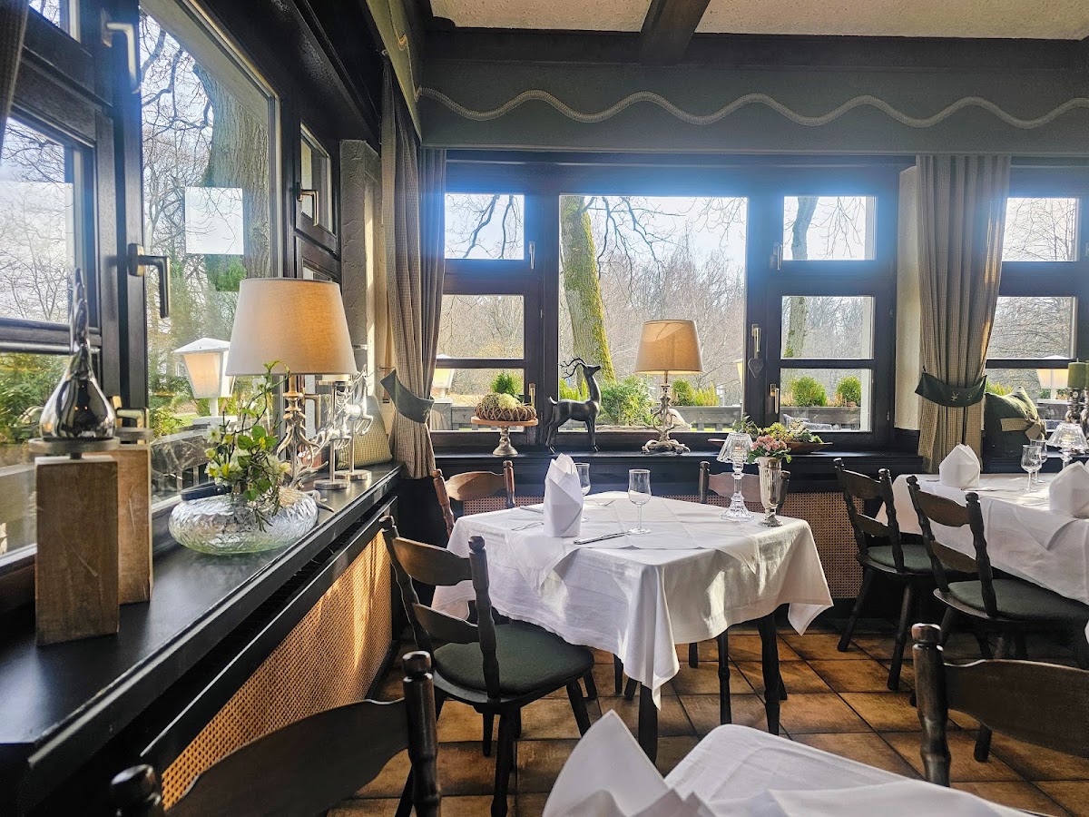 Forsthaus Rheinblick, Restaurant in Wiesbaden – Foto 1 von 1