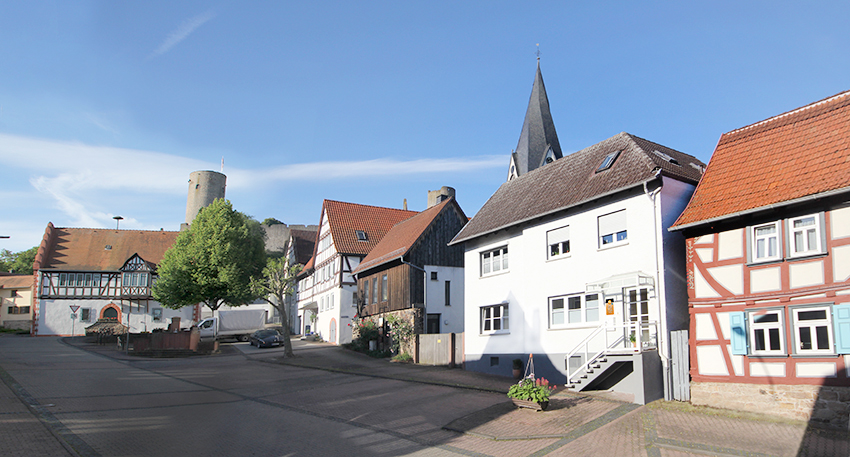 Frau Heidrun Just-Becker, Physiotherapie in Münzenberg