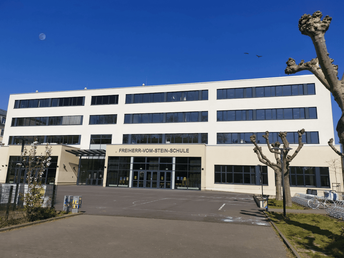 Freiherr-vom-Stein-Schule, Schule in Frankfurt am Main