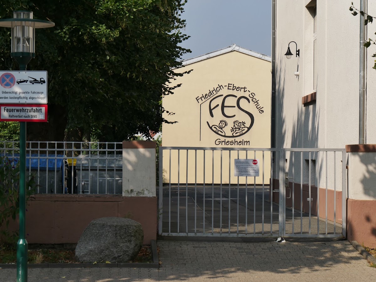 Friedrich-Ebert-Schule, Schule in Griesheim