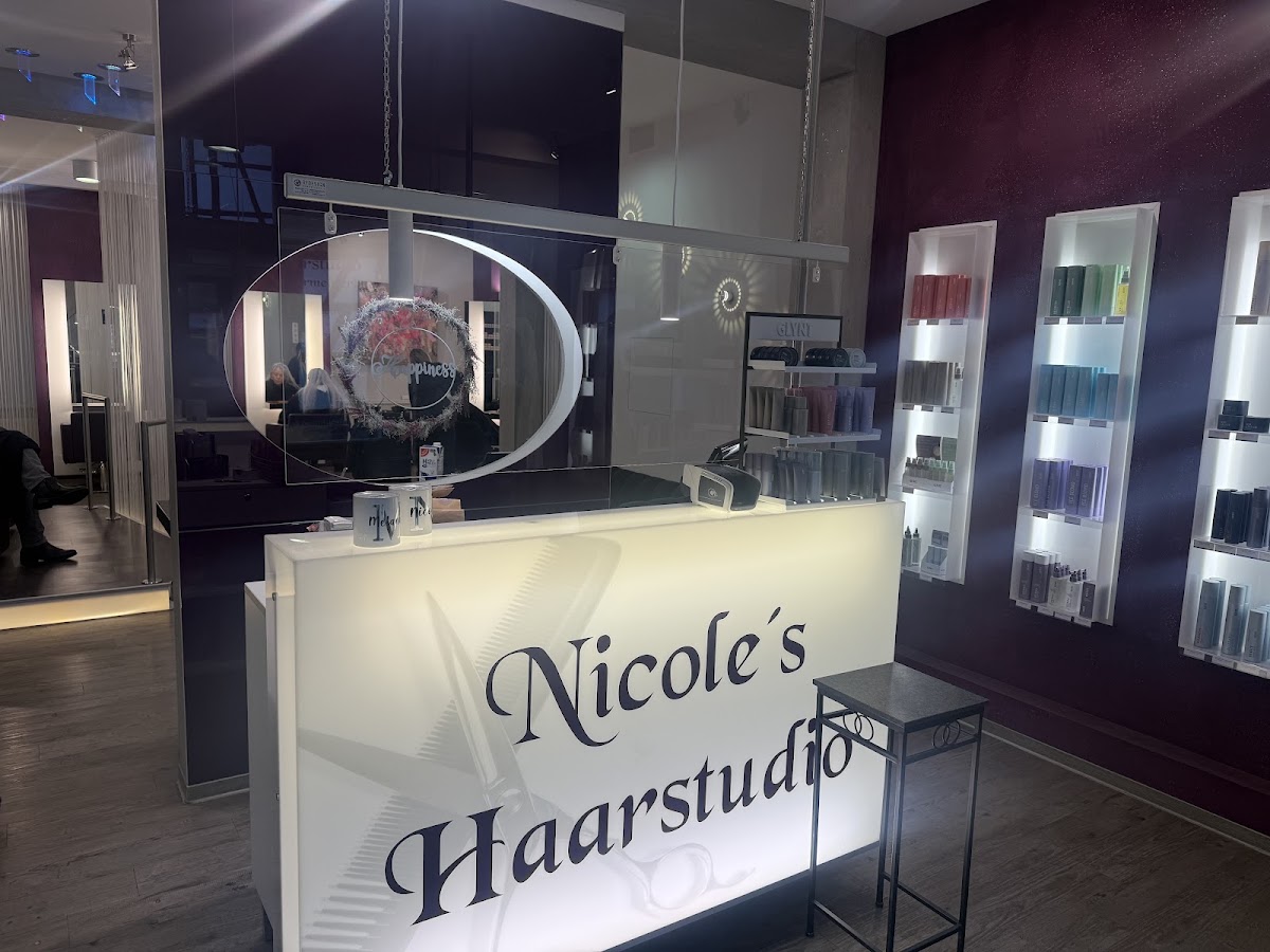 Friseur Nicoles Haarstudio, Friseur in Brensbach