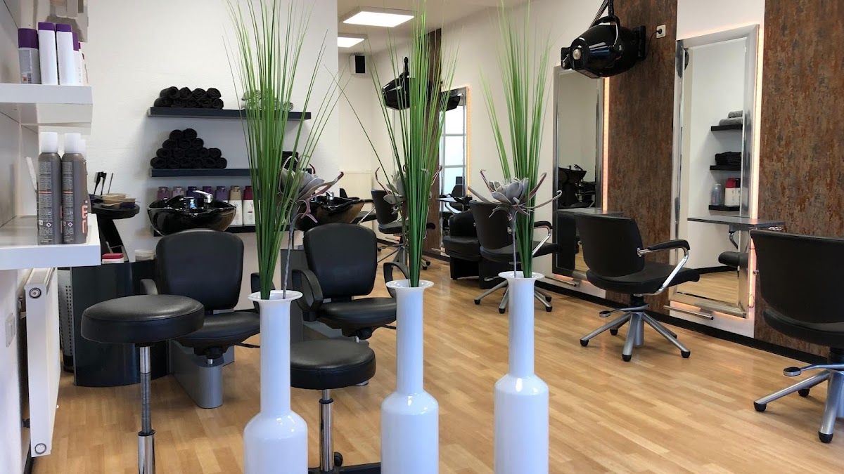 Friseursalon Merkert, Friseur in Friedewald