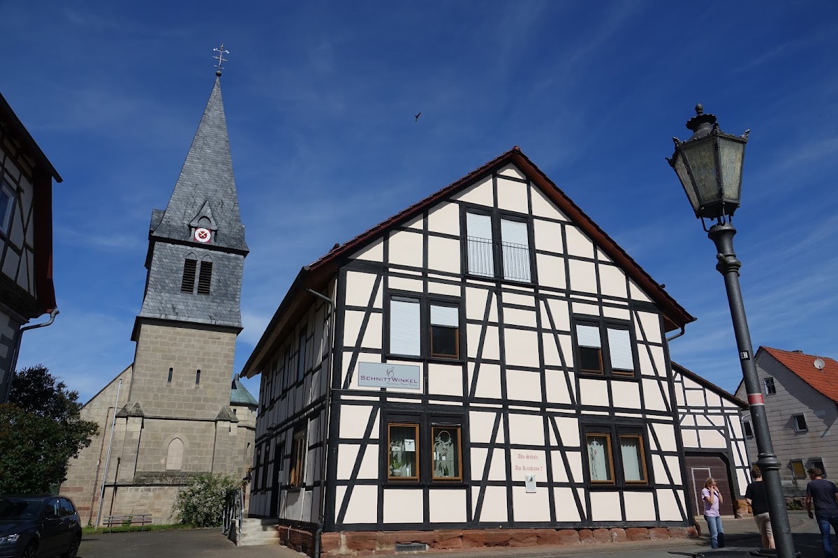 Friseursalon Schnittwinkel, Friseur in Meinhard