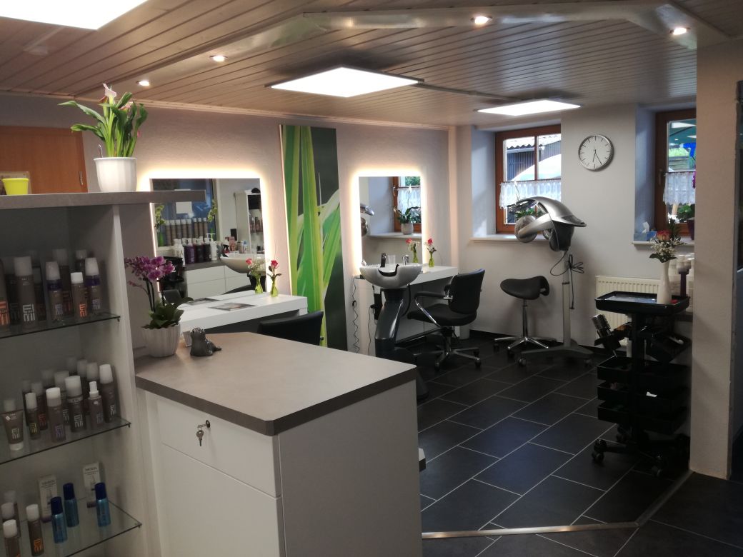 Friseurstübchen klein&fein, Friseur in Haina (Kloster)