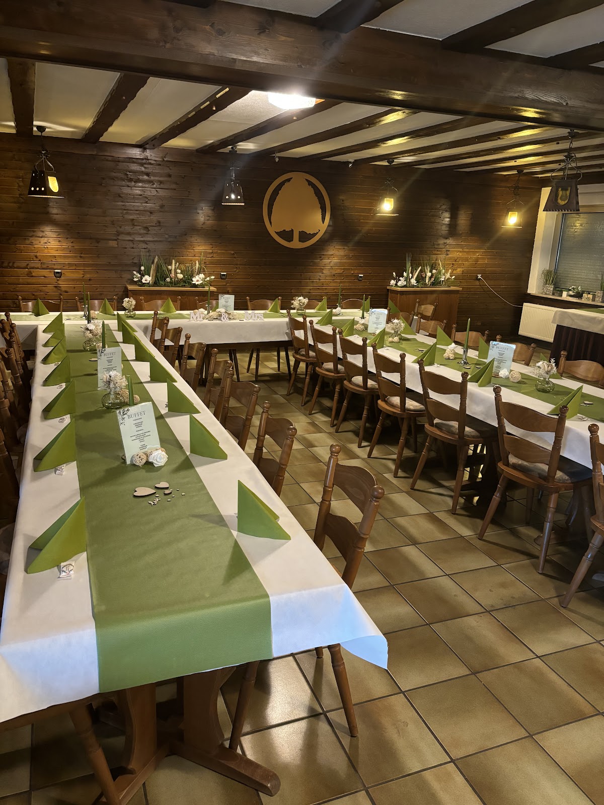Gasthaus Zum grünen Baum, Restaurant in Bad König