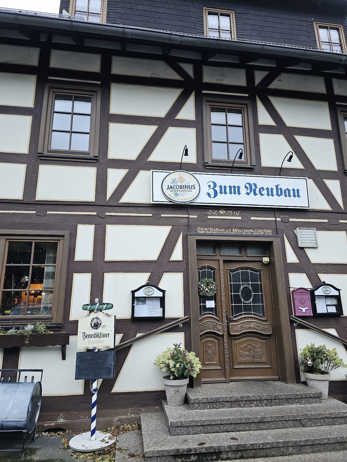 Gasthaus Zum Neubau, Restaurant in Helsa – Foto 1 von 1