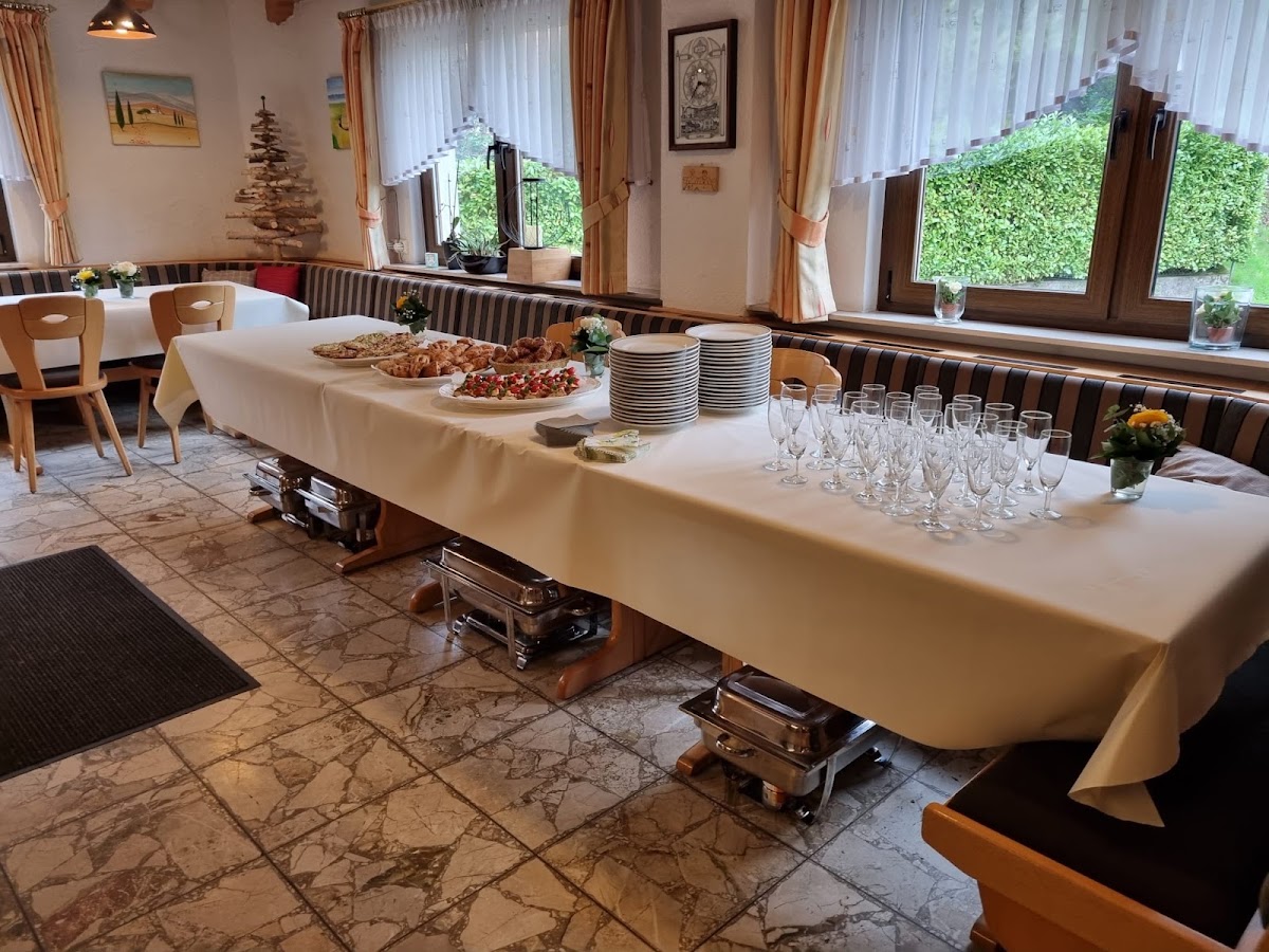 Gasthaus zur Rose Aschbach Ferienwohnung, Restaurant in Wald-Michelbach – Foto 1 von 1