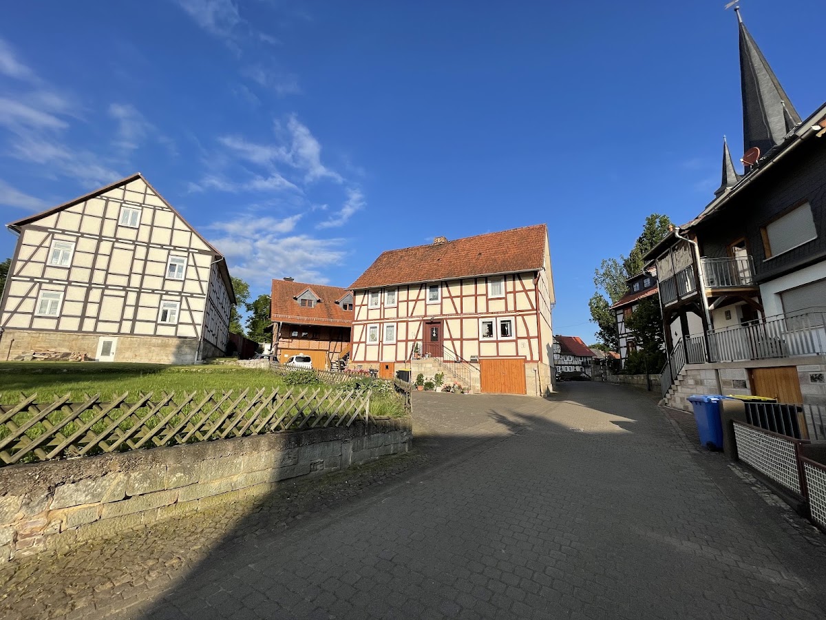 Gasthof Zur Linde, Restaurant in Edermünde