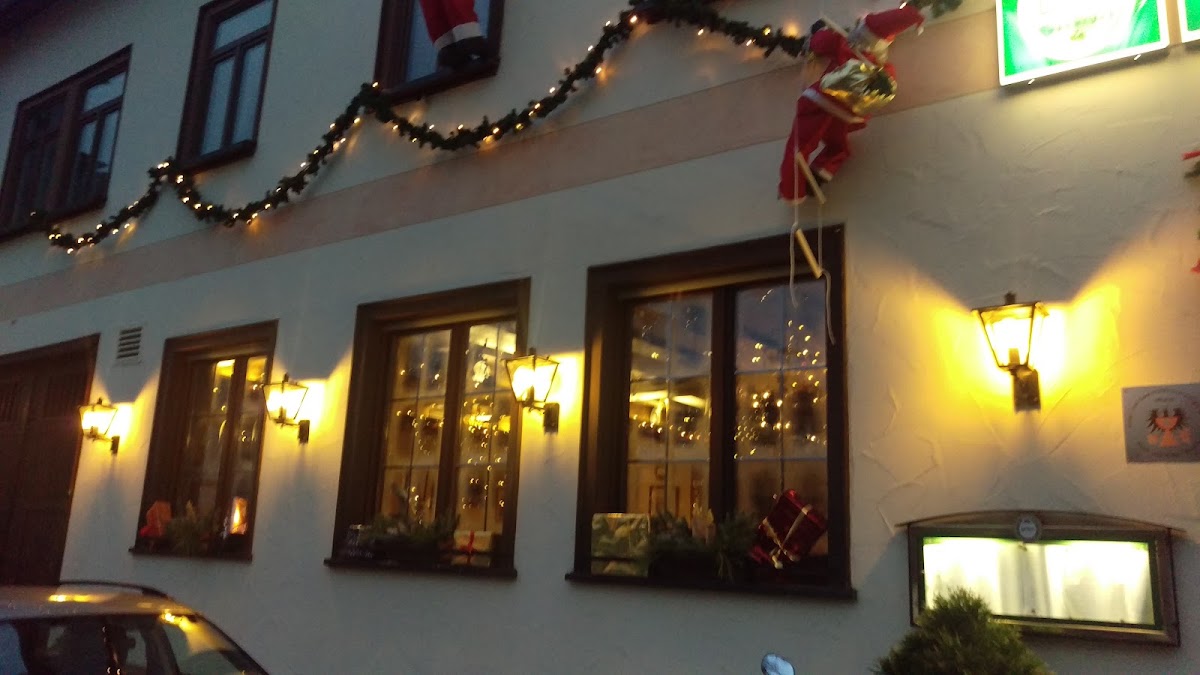 Gaststätte Deutsches Haus, Restaurant in Waldsolms