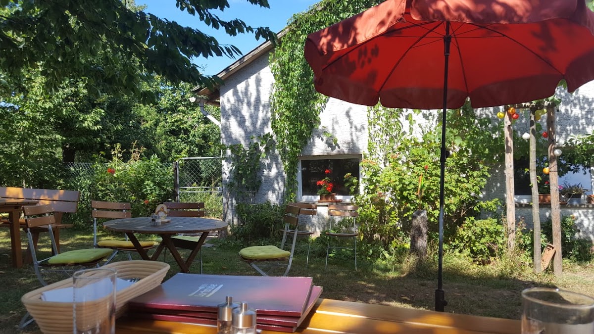 Gaststätte + Ferienwohnungen Dorfstube Rengersfeld (bio, regional), Restaurant in Gersfeld (Rhön)