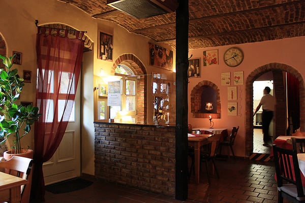 Gaststätte Ranfoldskeller, Restaurant in Neuberg