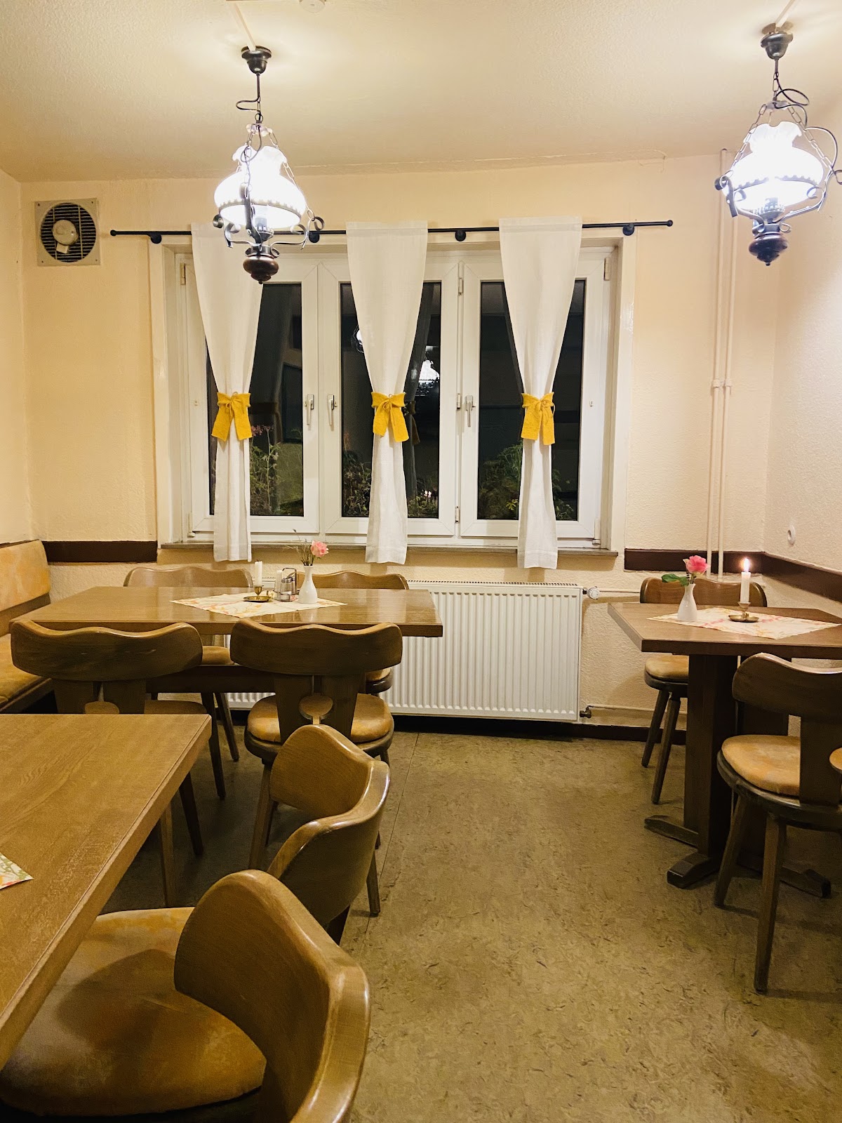 Gaststätte Reitze, Restaurant in Bad Emstal