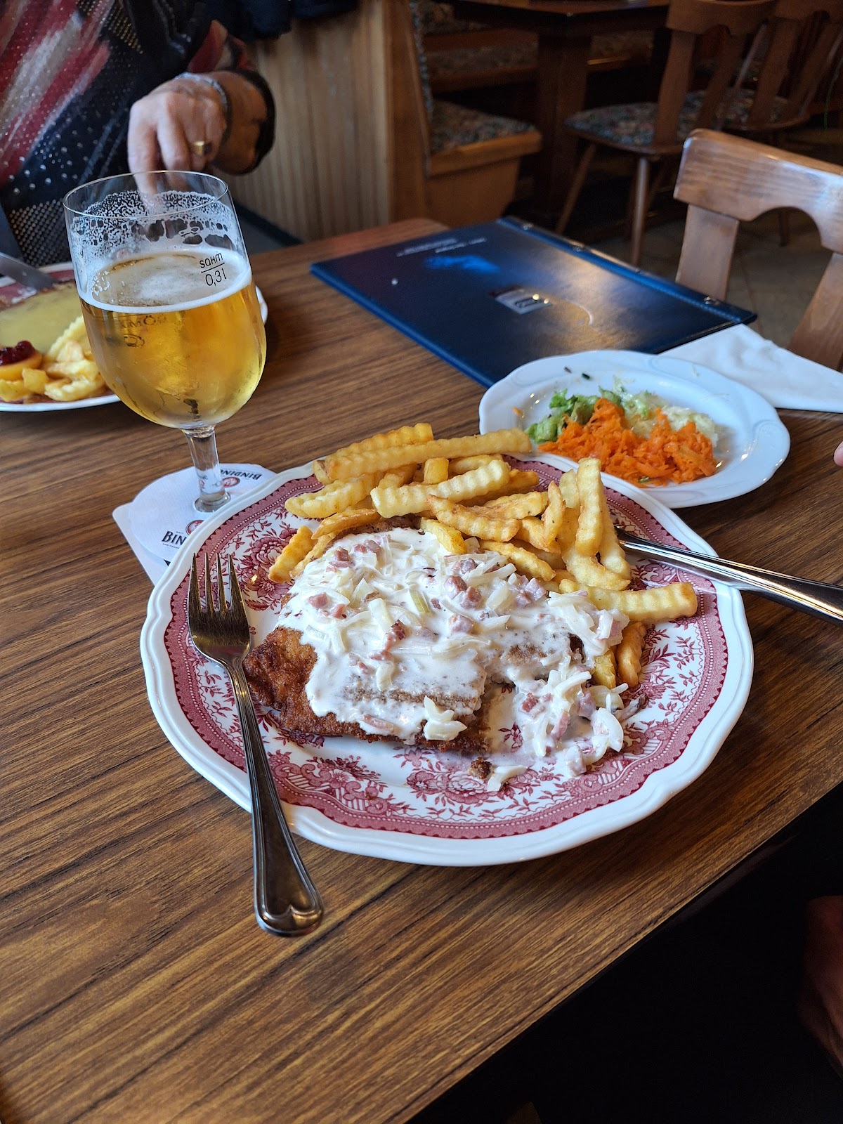 Gaststätte Ude "Zum Weißen Roß", Restaurant in Reinhardshagen