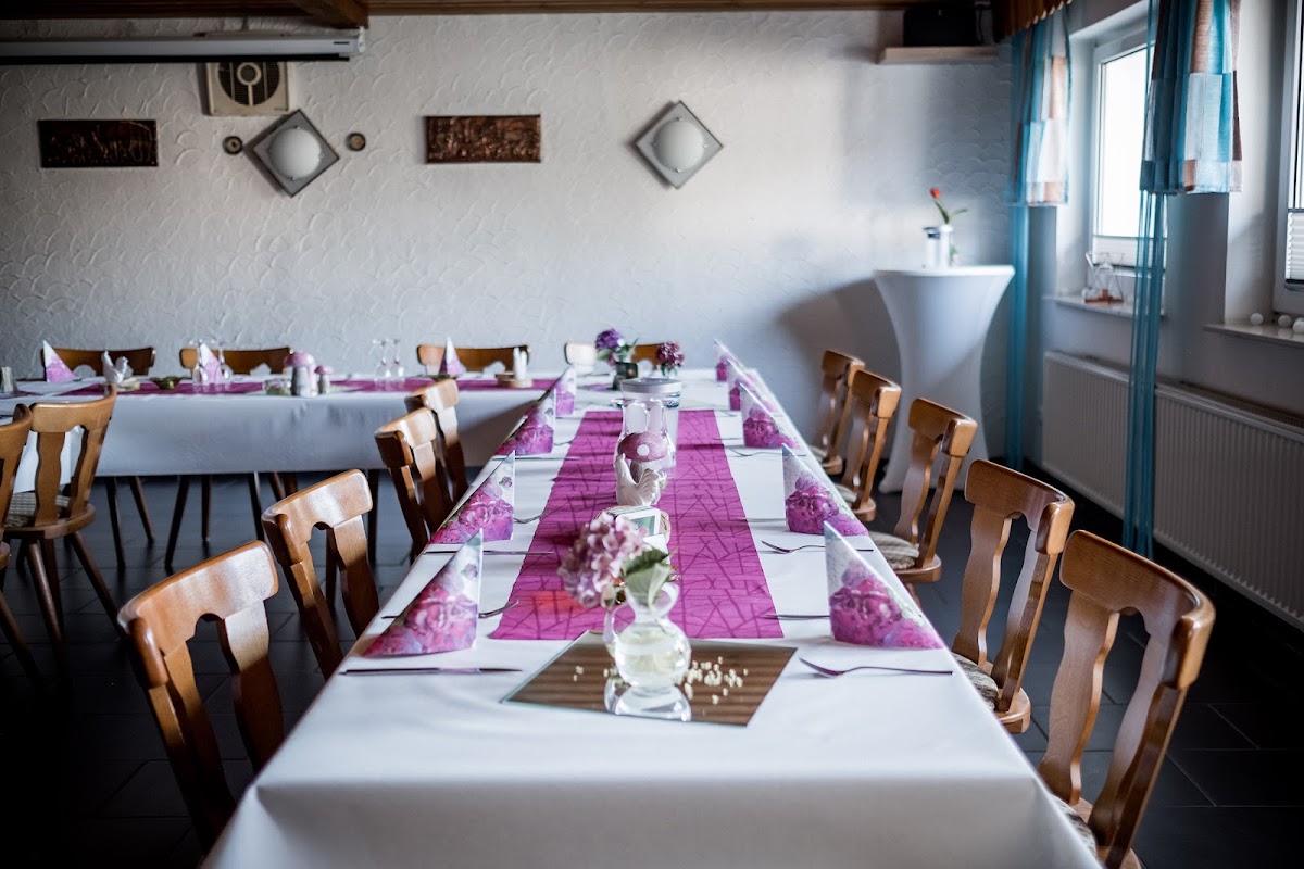 Gaststätte Zur Lachshuhnklause, Restaurant in Helsa – Foto 1 von 1