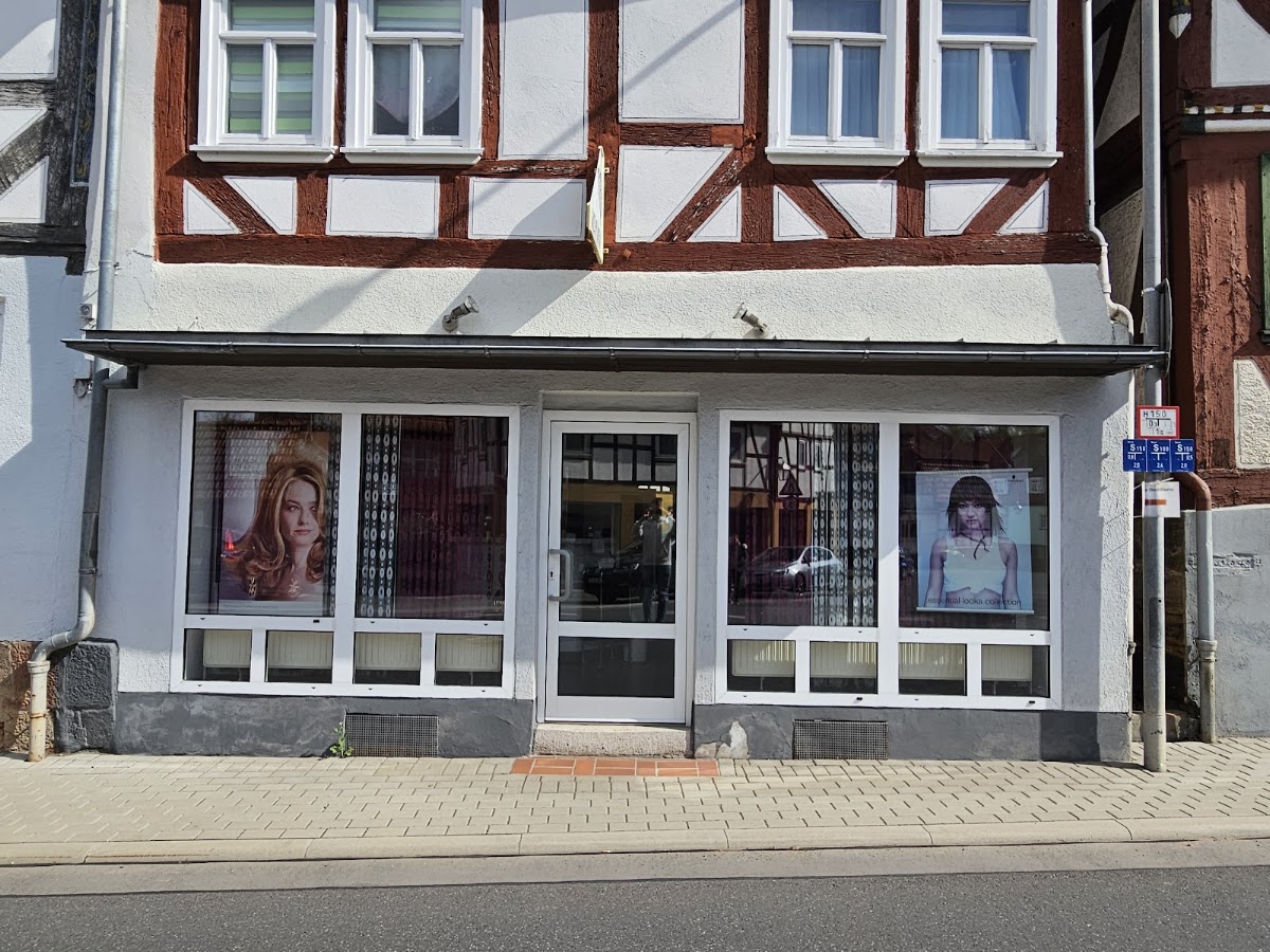 Gerhard Lachmann u. Simone, Friseur in Burghaun