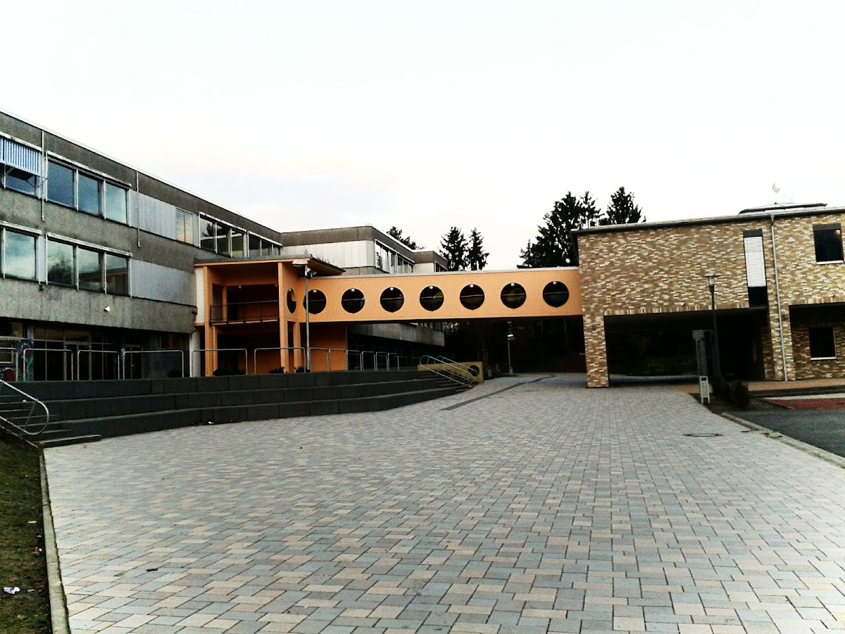 Gesamtschule am Gluckenstein, Schule in Bad Homburg vor der Höhe