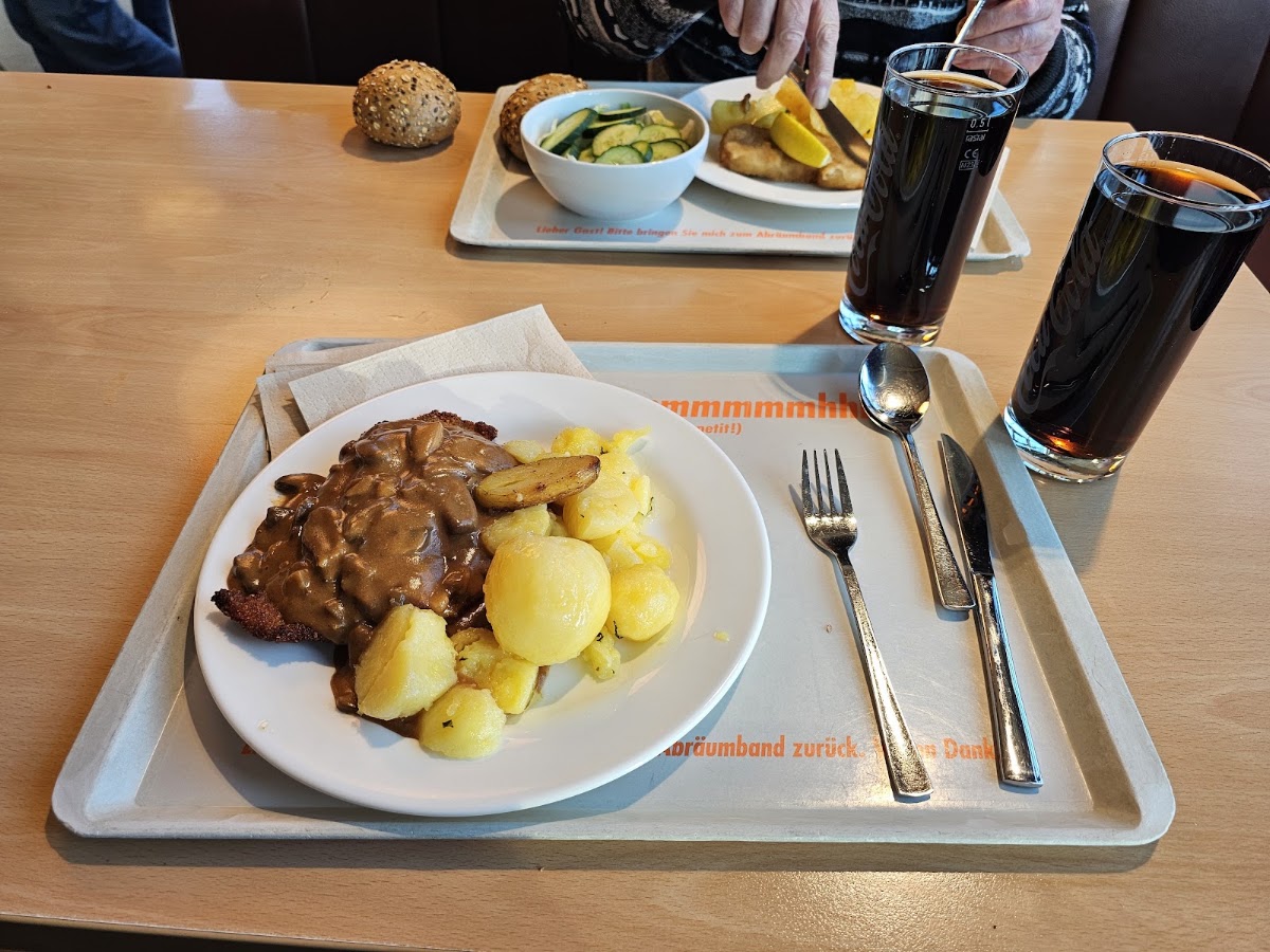 GLOBUS Restaurant Wetzlar-Dutenhofen, Restaurant in Wetzlar – Foto 1 von 1