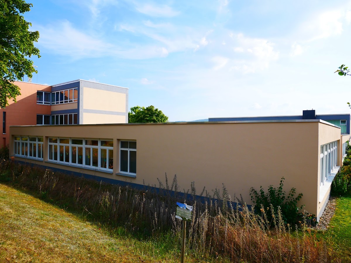 Grundschule, Schule in Großenlüder