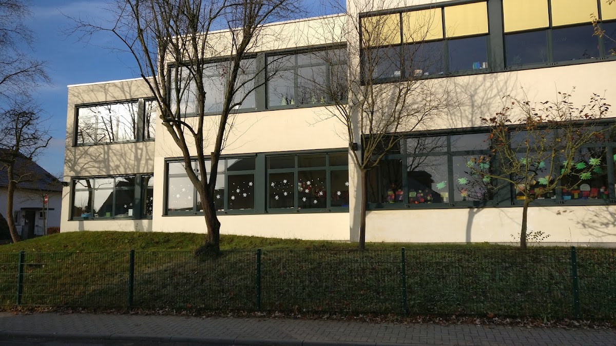 Grundschule Dornholzhausen, Schule in Bad Homburg vor der Höhe