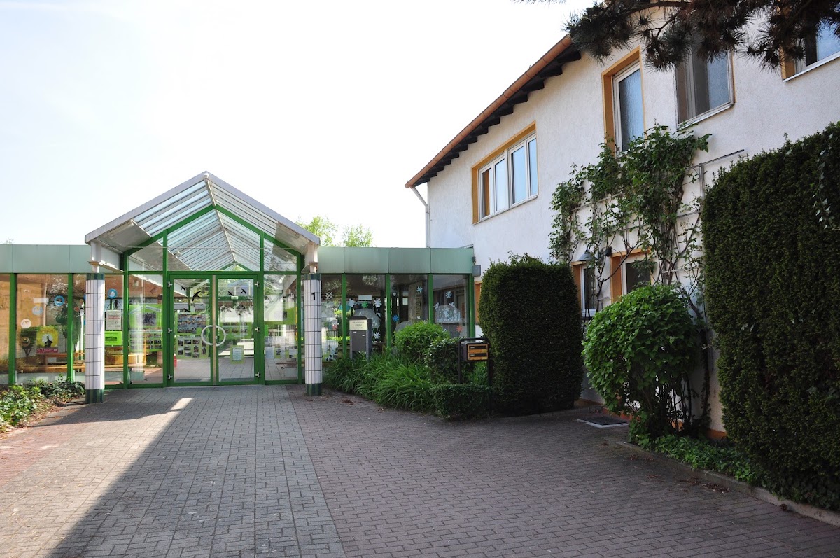 Grundschule Leeheim, Schule in Riedstadt