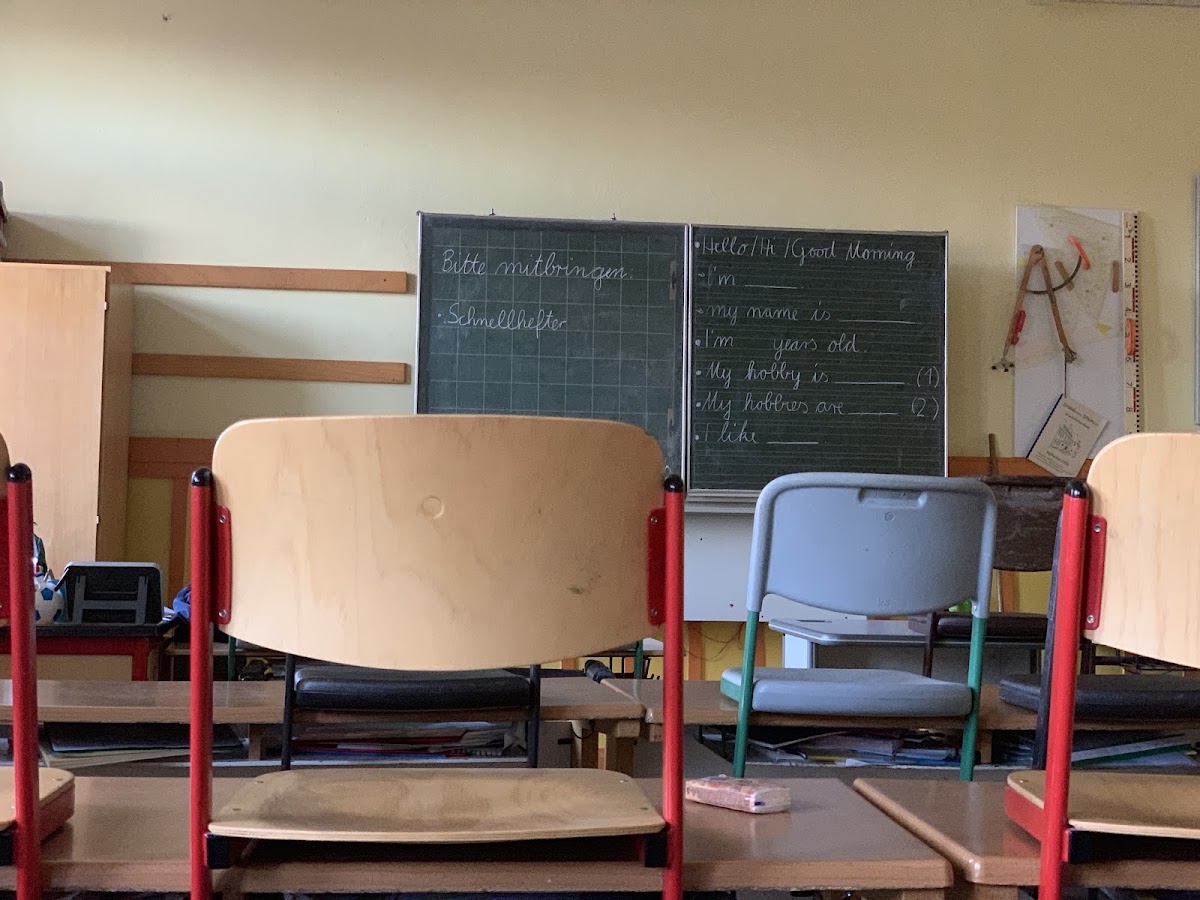 Grundschule Steinbach, Schule in Fernwald