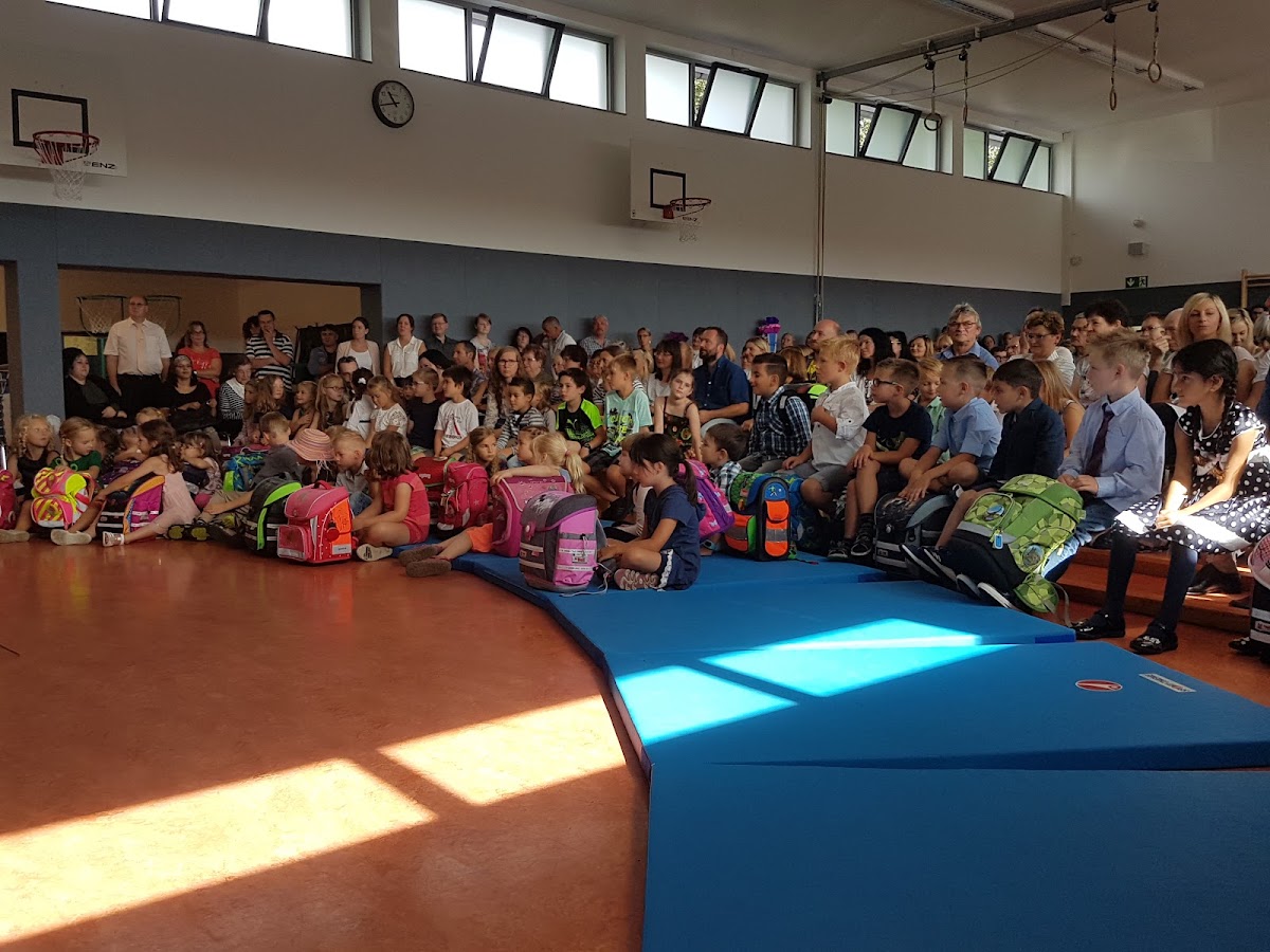 Grundschule Steindorf-Albshausen, Schule in Wetzlar