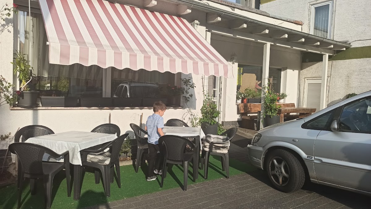 Güven Pizza u. Kebab-Restaurant, Pizzeria in Eschenburg