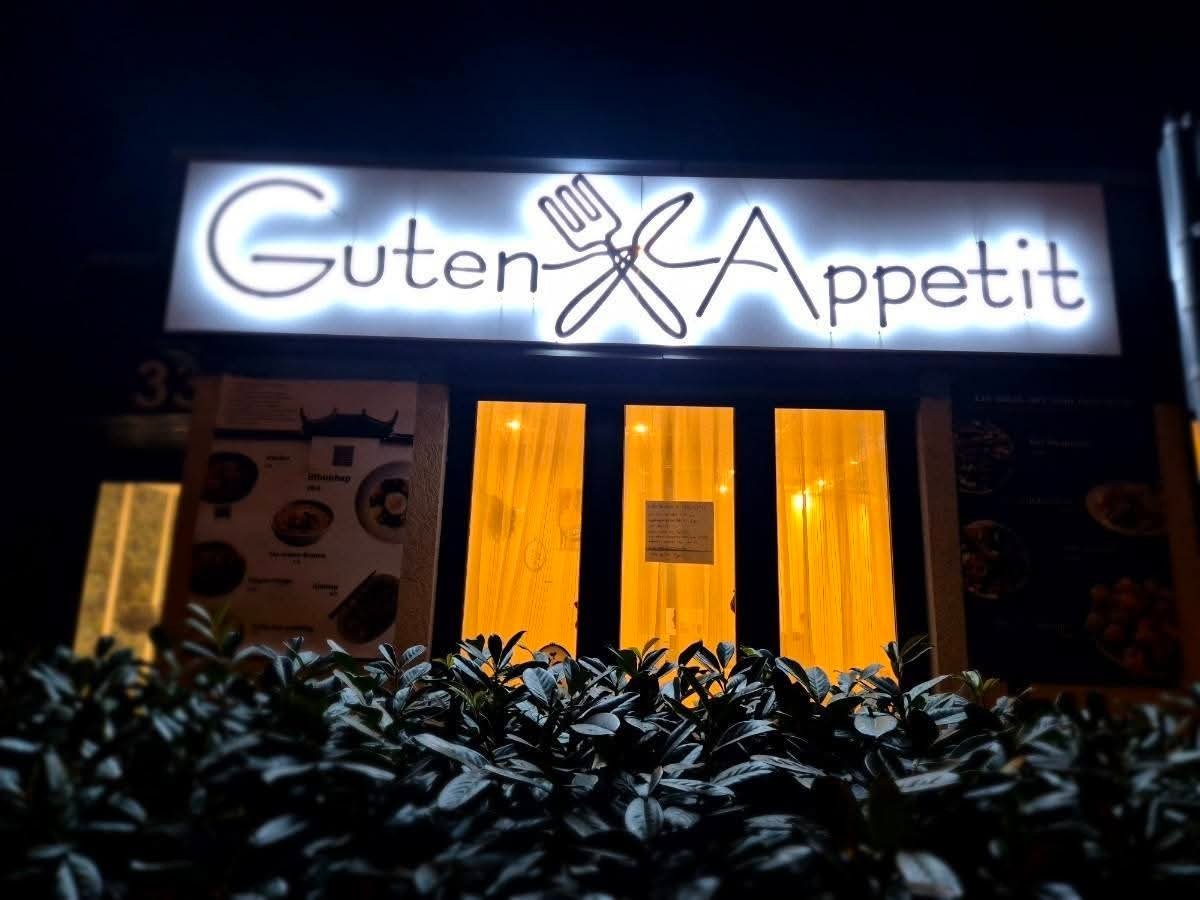 Guten Appetit [Nutritious Meal], Restaurant in Glashütten