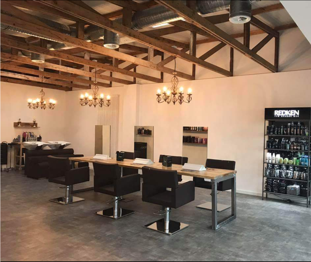 Haar 40A Rebecca Rösch, Friseur in Gründau