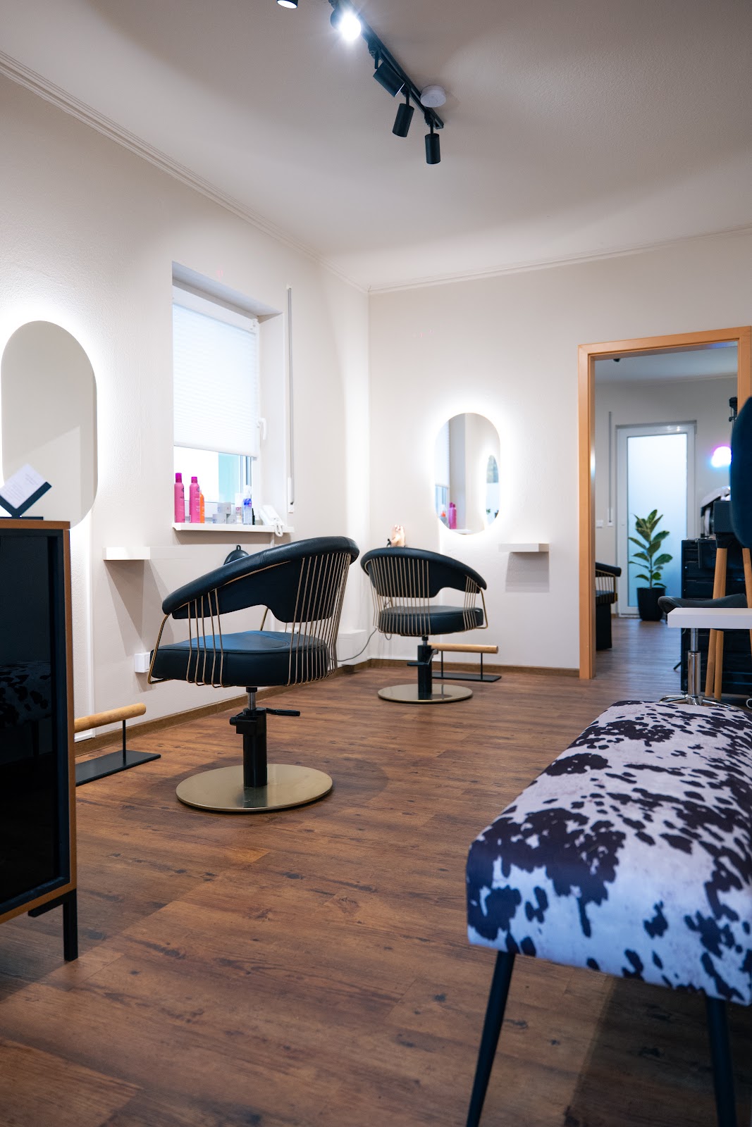 Haarmanufaktur Theresa Wedowski, Friseur in Usingen