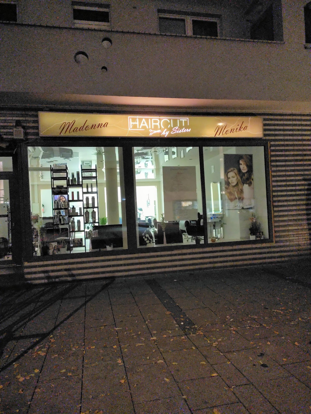 Haircut by Sisters, Friseur in Gießen