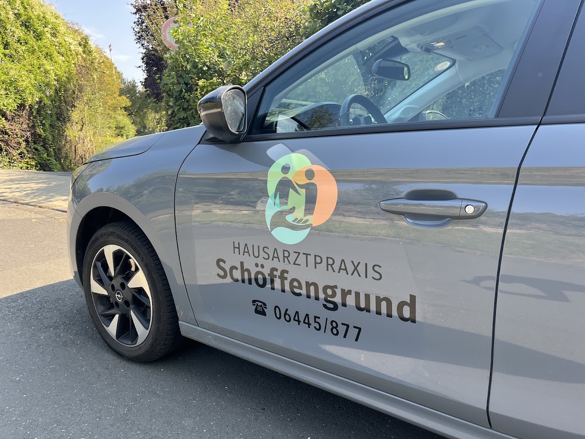 Hausarztpraxis BAG Ellensohn & Helm, Arzt in Schöffengrund