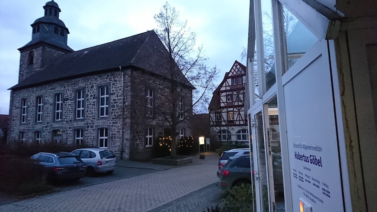 Hausarztpraxis Hubertus Göbel, Arzt in Niederaula – Foto 1 von 1
