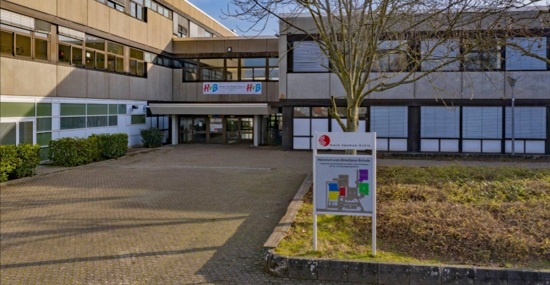 Heinrich-von-Brentano-Schule., Schule in Hochheim am Main